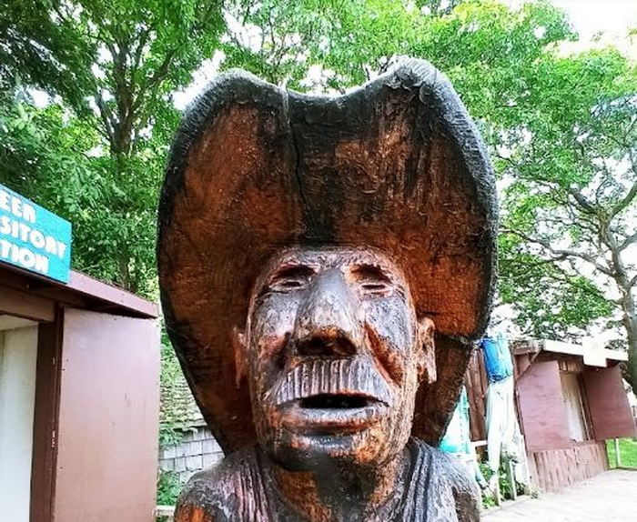 Da Yoopers Tourist Trap - Web Listing (newer photo)